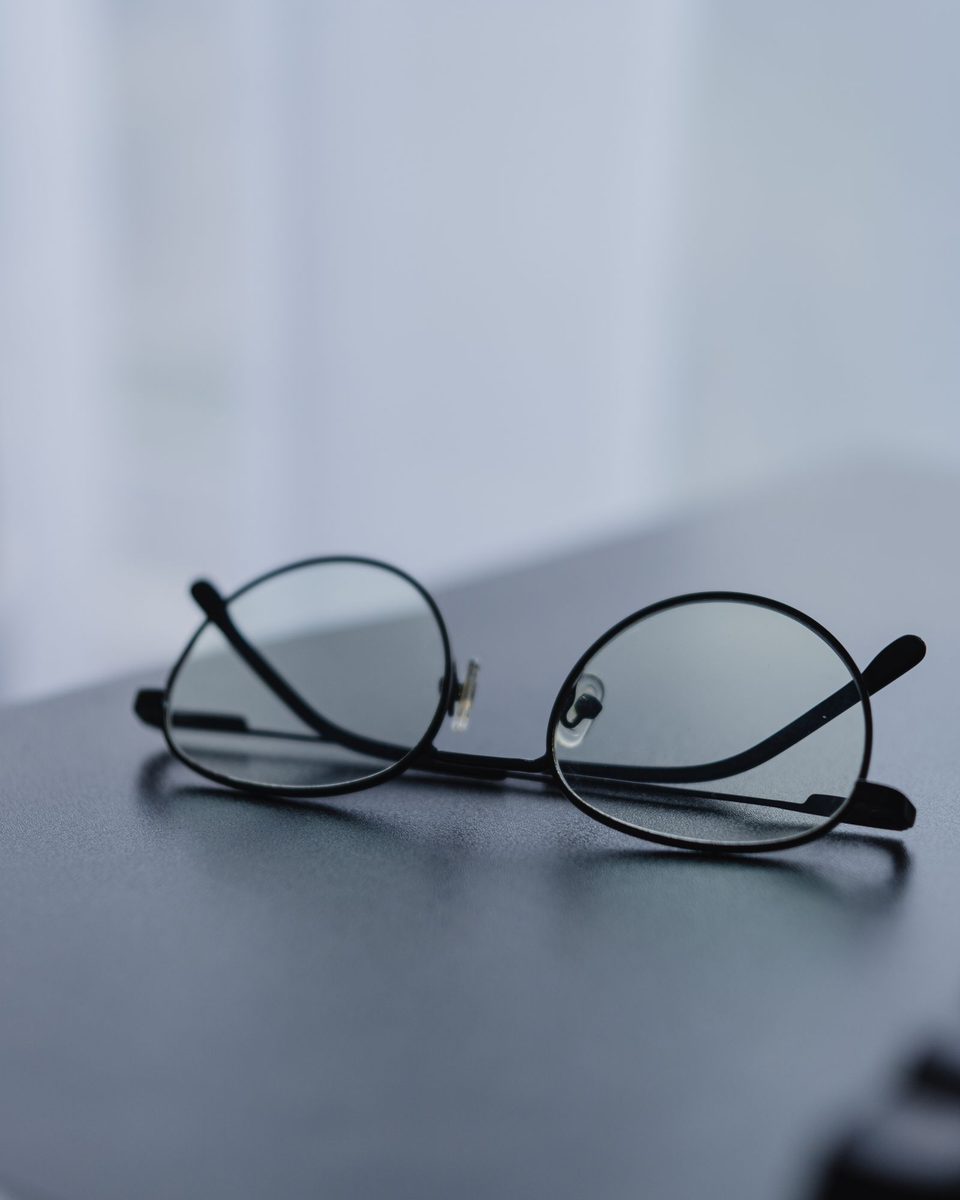 Slim Metal Readers
